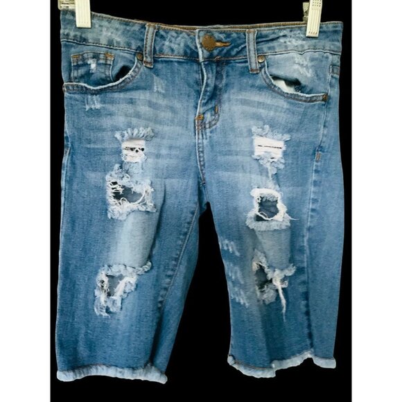 VIP GIRLS RIPPED DISTRESSED 5 POCKET DESIGN BLUE DENIM JEAN SHORTS SIZE 1/2 - Picture 6 of 16